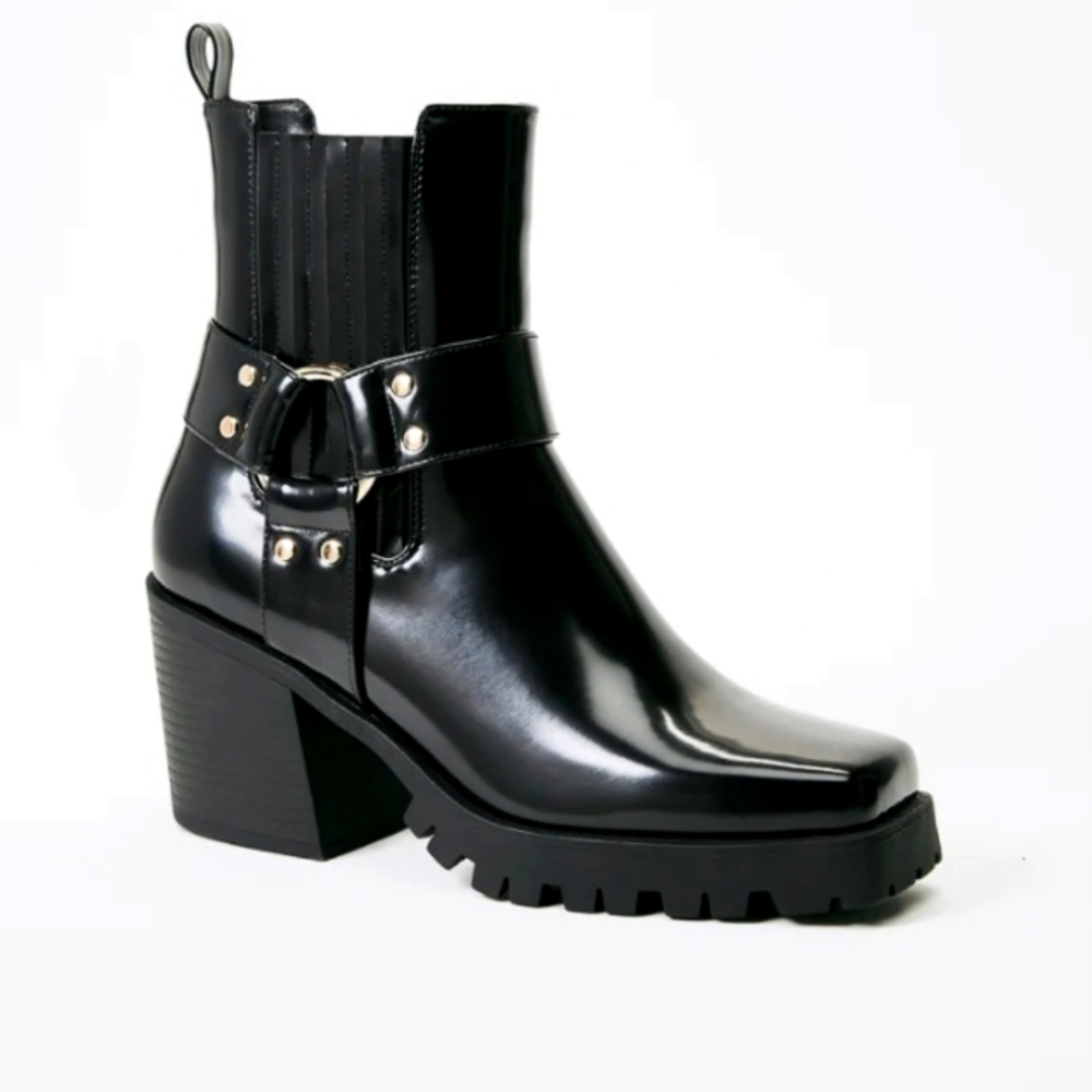 Enslee Chelsea Bootie MSRP $59.95